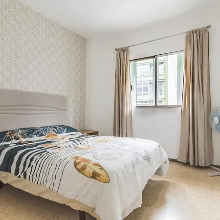 Home2book Cute Triana Center Daire *